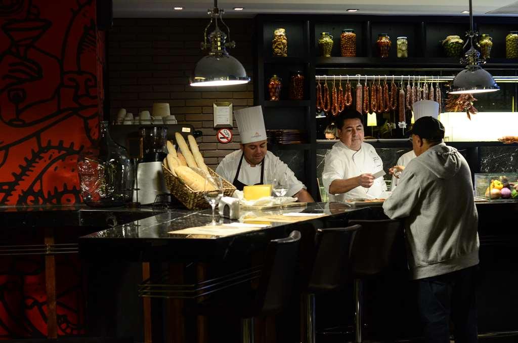 圣地亚哥Cumbres Lastarria